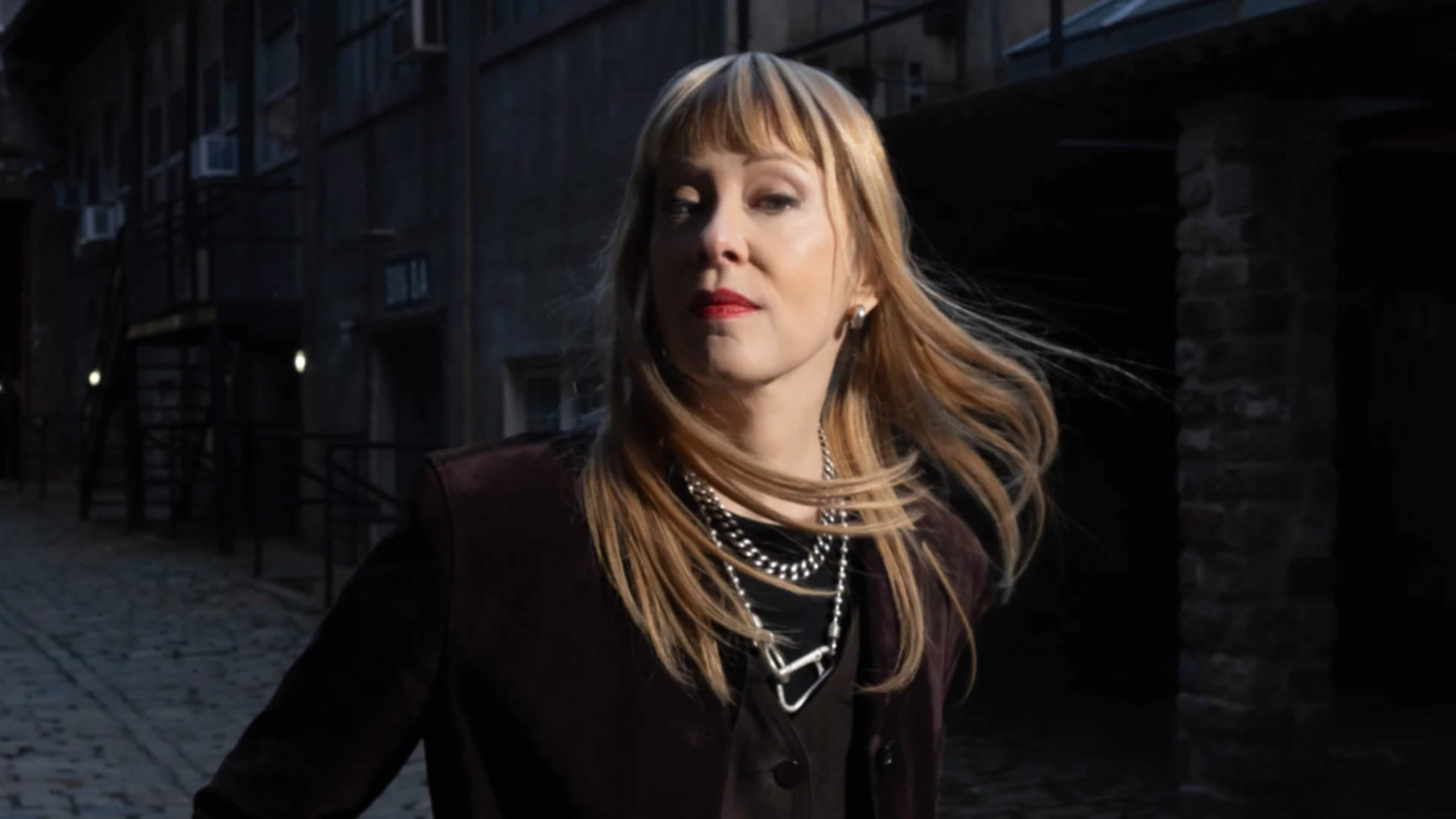 Suzanne Vega