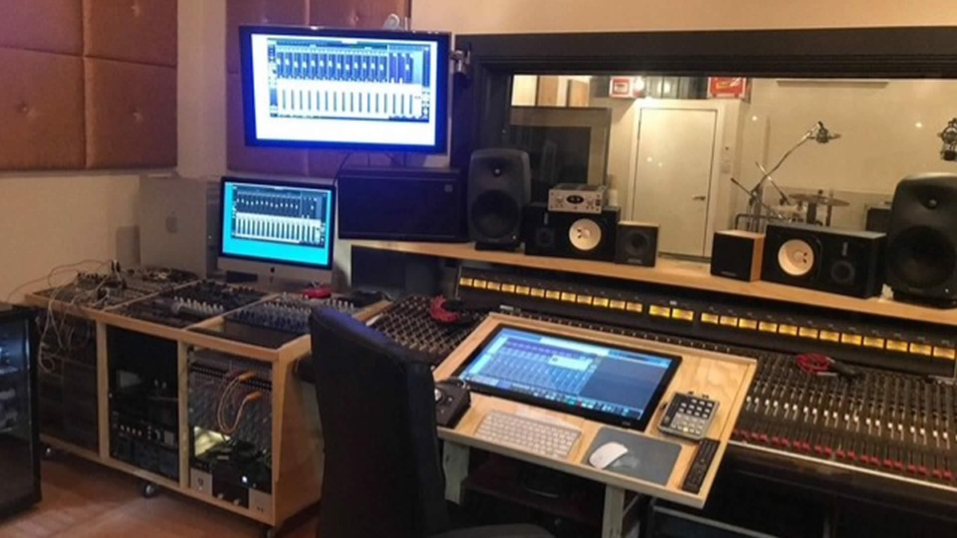 Sugar Plumb Sound Studios