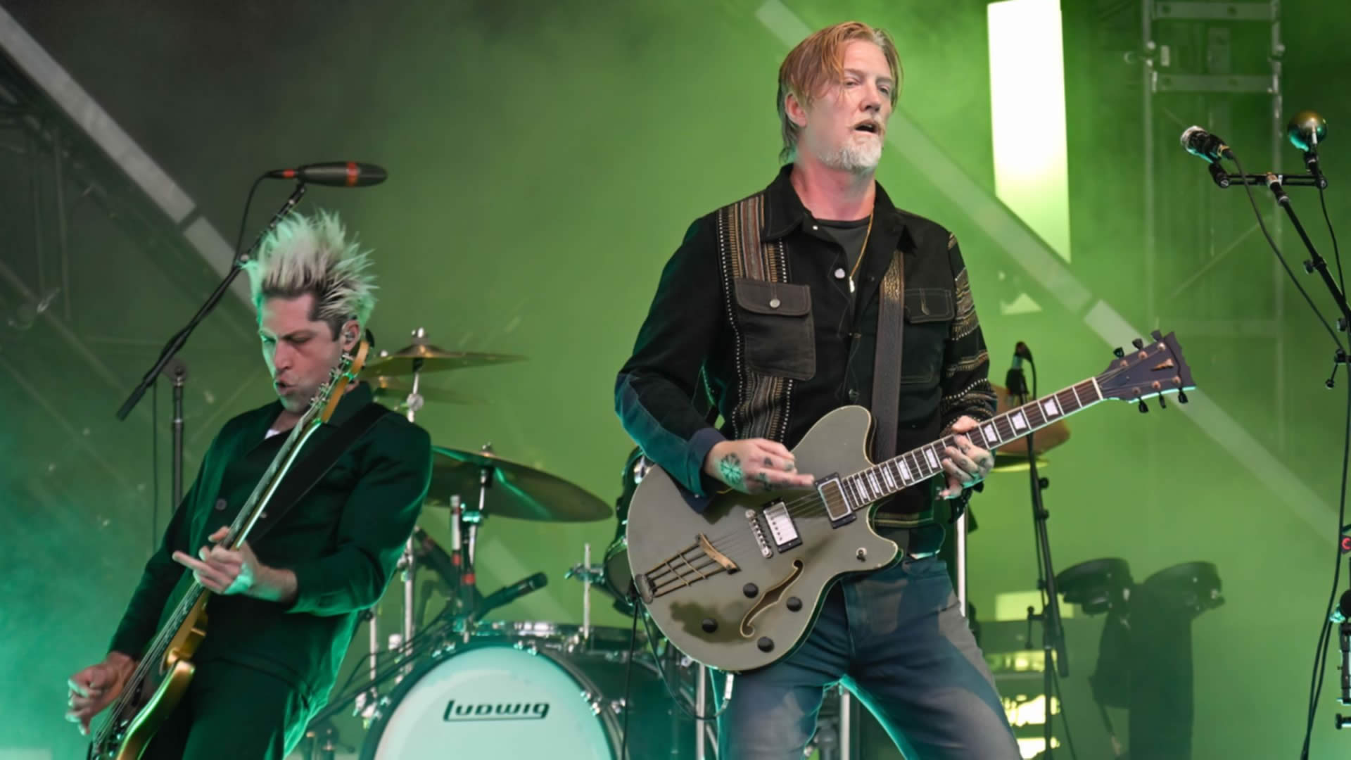 Queens of the Stone Age