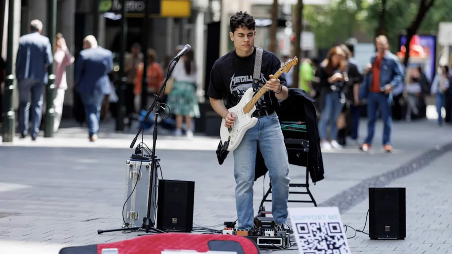 Camden Busking